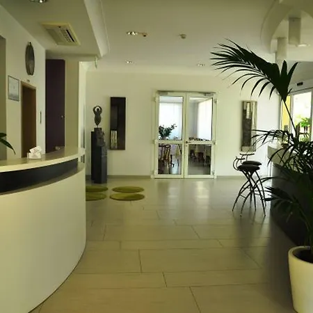 Hotell Lugano 2*