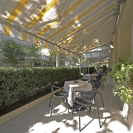 Lugano Hotel 2*